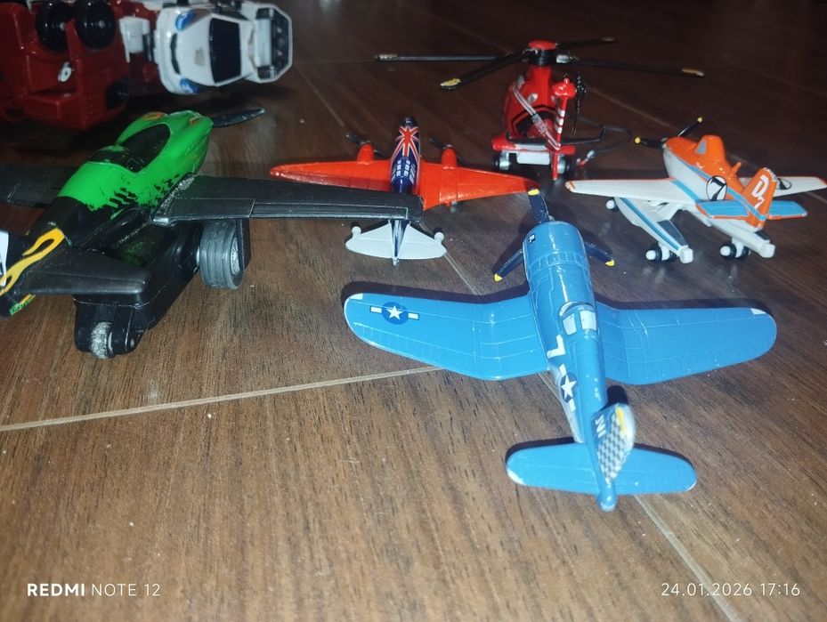 Mattel тачки літачки