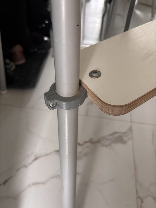 Krzeselko ikea antilop z podnóżkiem