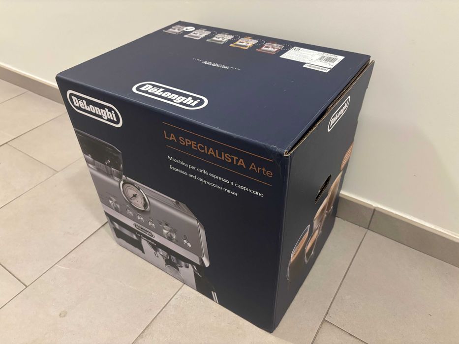 Máquina de Café Manual DELONGHI EC9155.MB La Specialista Arte
