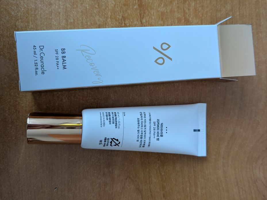 Стійкий ББ крем-бальзам з матовим фінішем Dr.Ceuracle Recovery BB Balm