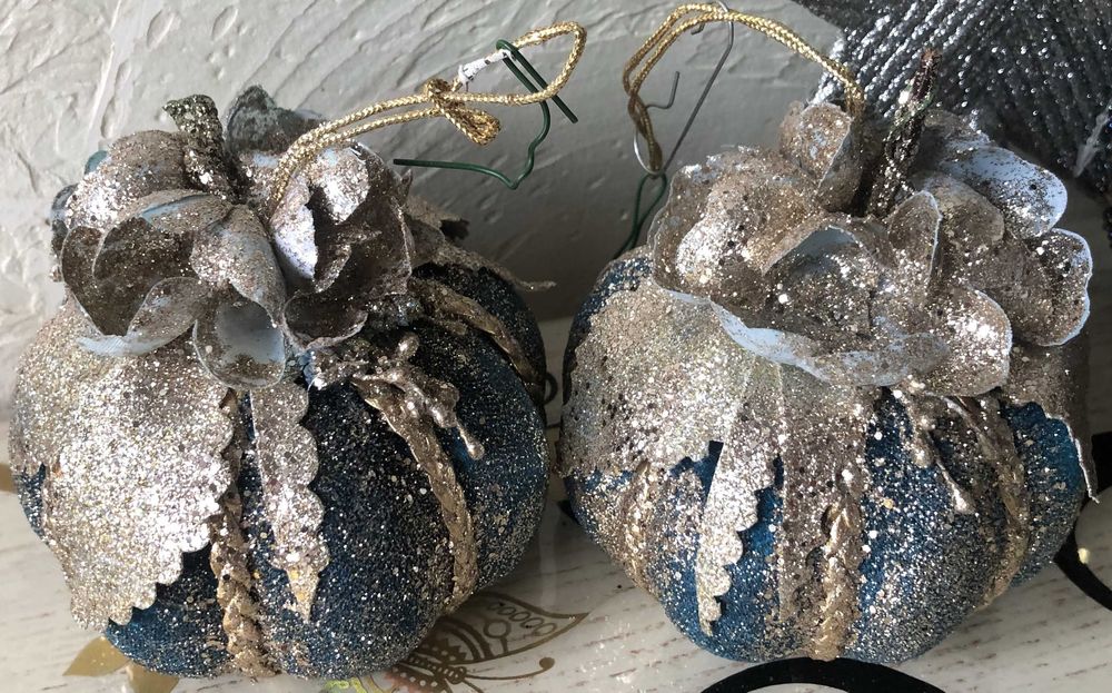 Новогодние елочные игрушки (ручная работа).