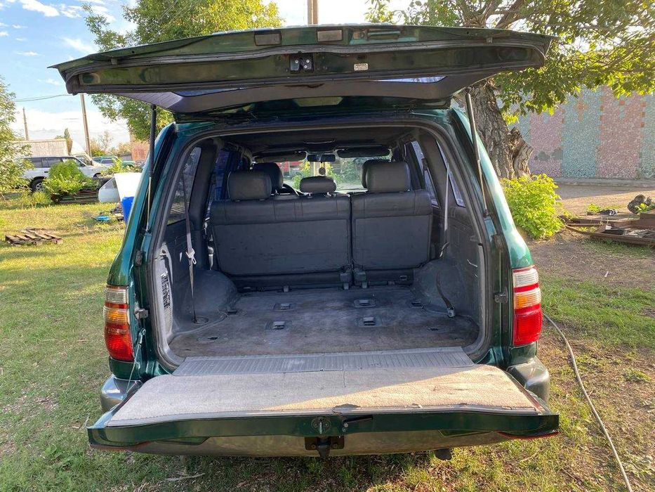 Land Cruiser 100 2003 г 4.2 дизель, автомат, полный привод ПО ТП