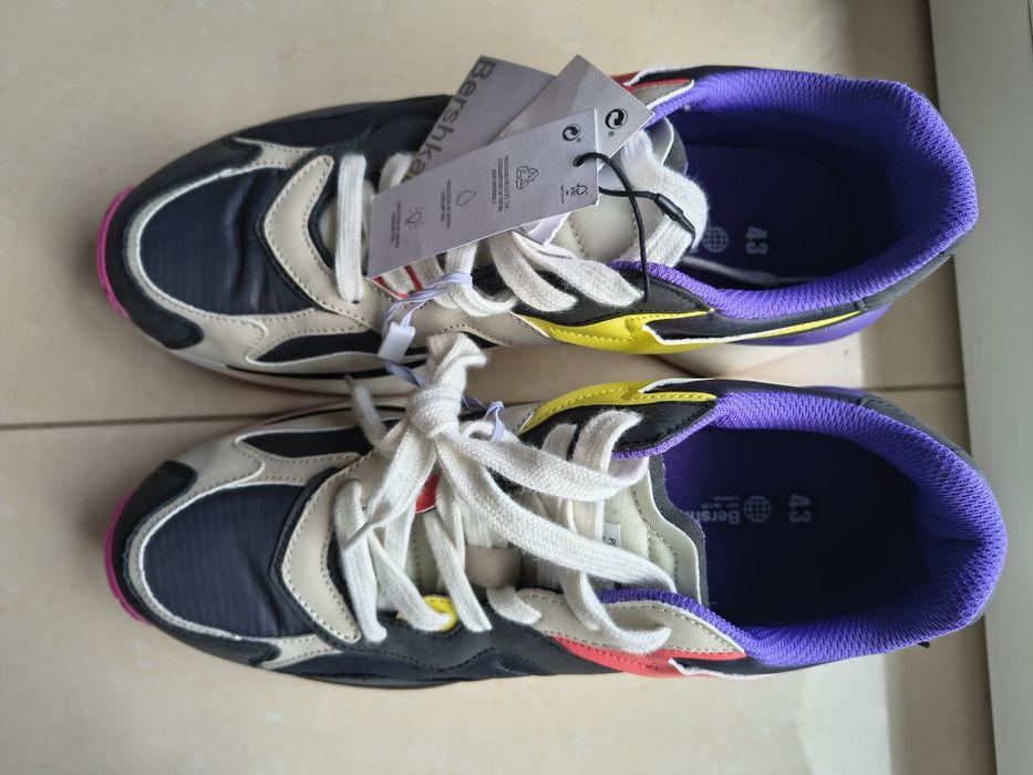 Nowe Sportowe Buty Bershka