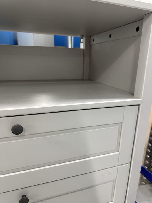 Muda Fraldas com comoda Ikea