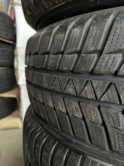 Bardzo ładny komplet opon Falken - montaż, gwarancja i faktura