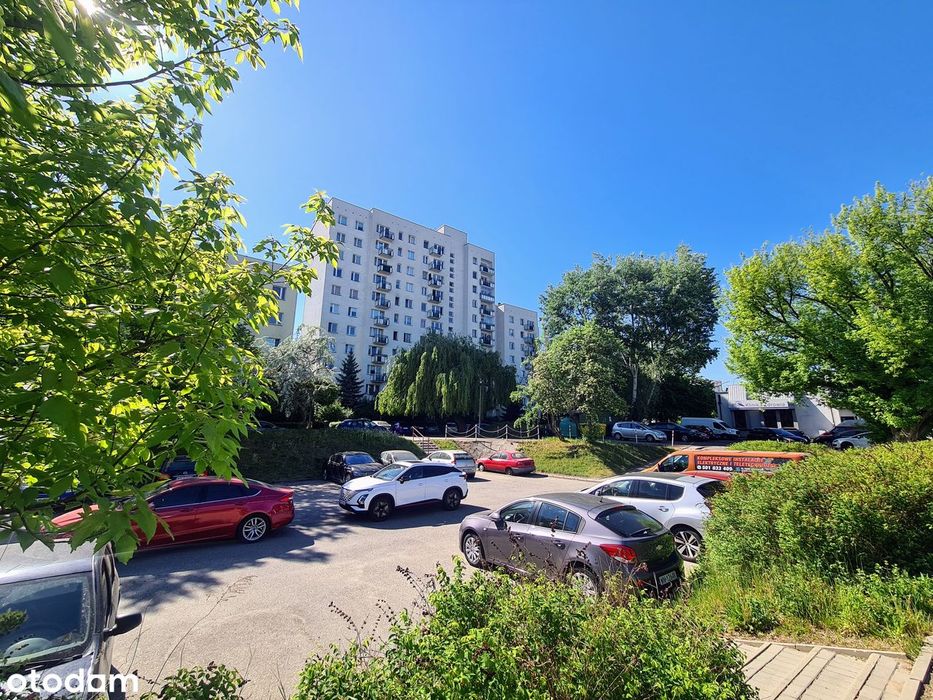 Okazja, 2 pokoje, oddzielna kuchnia, blisko metro i SGGW