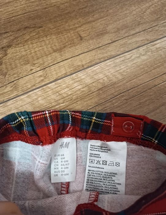 Body świąteczne sweter legginsy 68 -14 szt