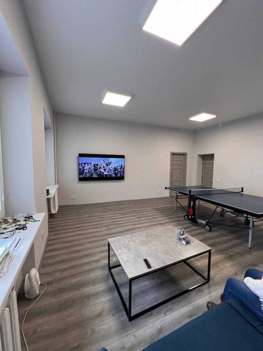 Продаж приміщення Брюховичі окрема будівля Без Комісії