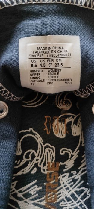 Nowe Oryginalne Trampki Converse Chuck Taylor 37 Limitowana edycja Granatowo-Złote