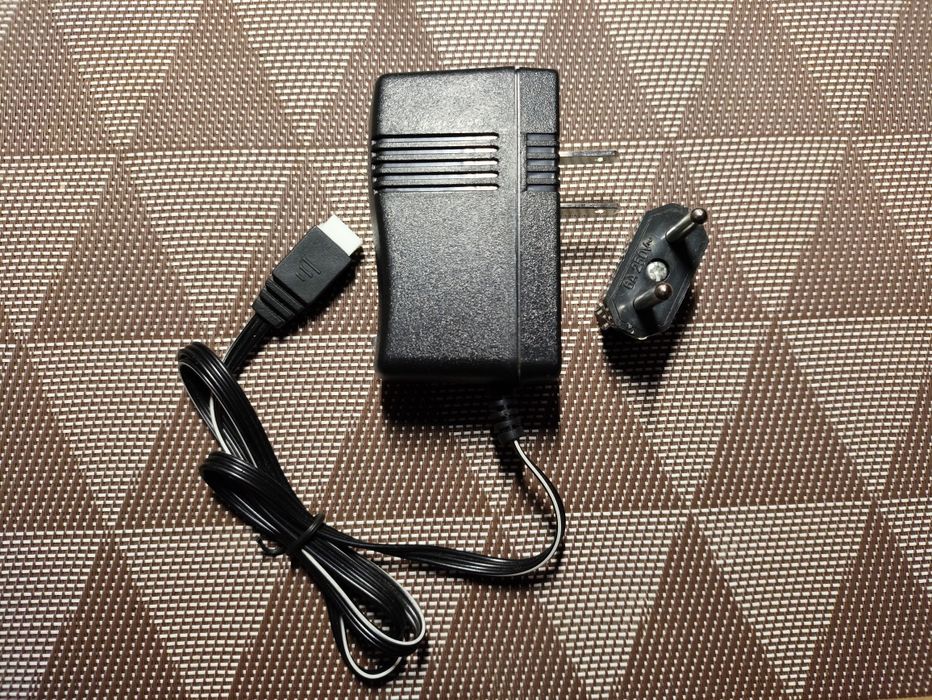 Зарядное устройство 7.4V 2S Li-ion/Li-pol (800mA) + переходник