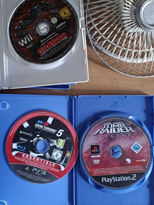 Videojogos e Caixas para Wii, PS2, PSP