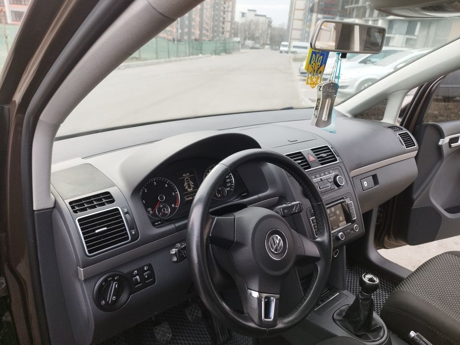 Продається Volkswagen Touran