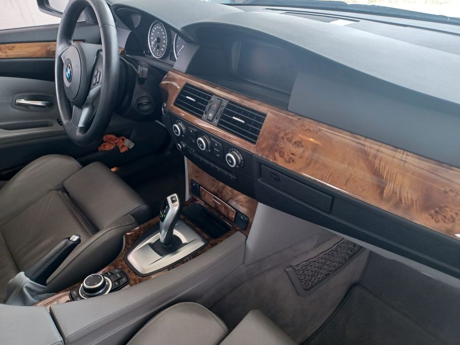 BMW 530i XDRIVE NACIONAL 113.000 KM imaculado possivel retoma