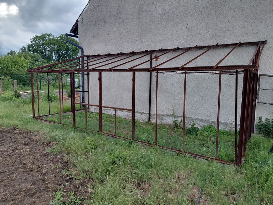 Szklarnia metalowa