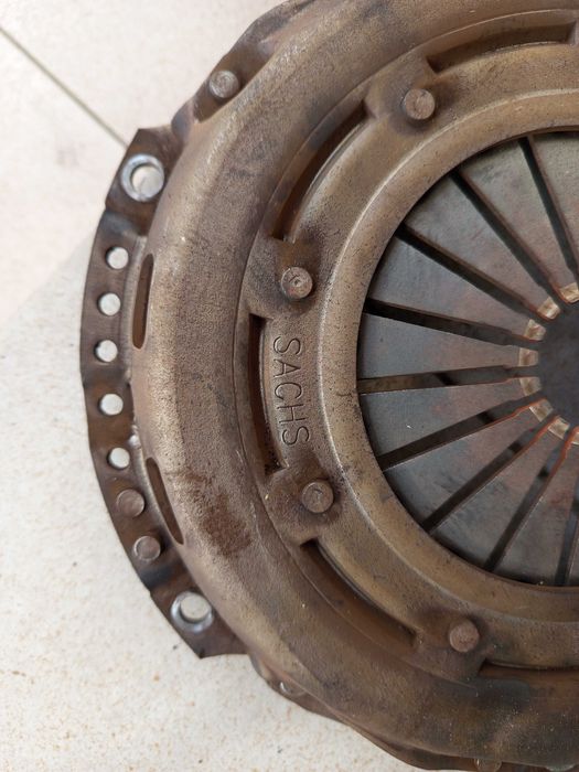 Щепленя в зборі ,диск/корзина/маховик Peugeot EP 3 EP6