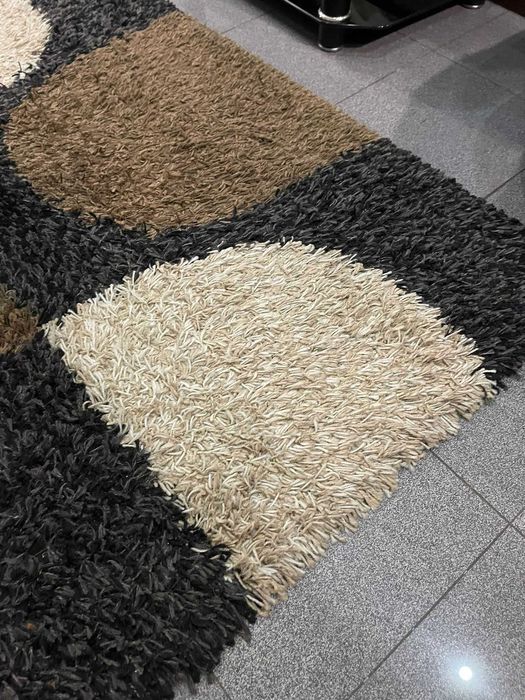 Tapete sala tons castanhos e beges