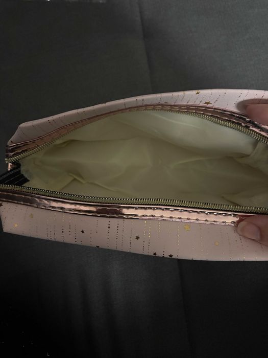 Necessaire K-pop