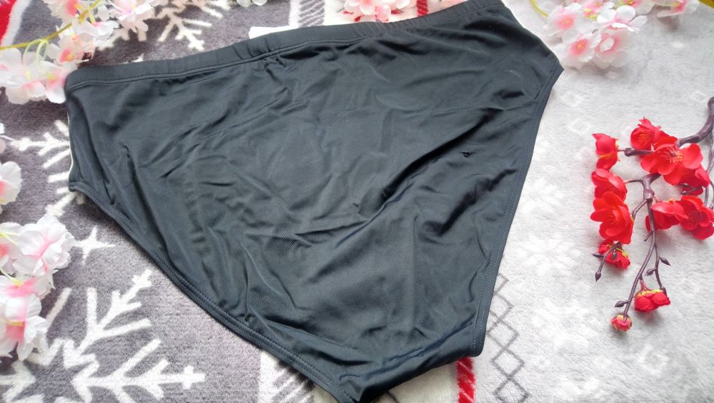Kąpielówki męskie shiesser 4XL defekt