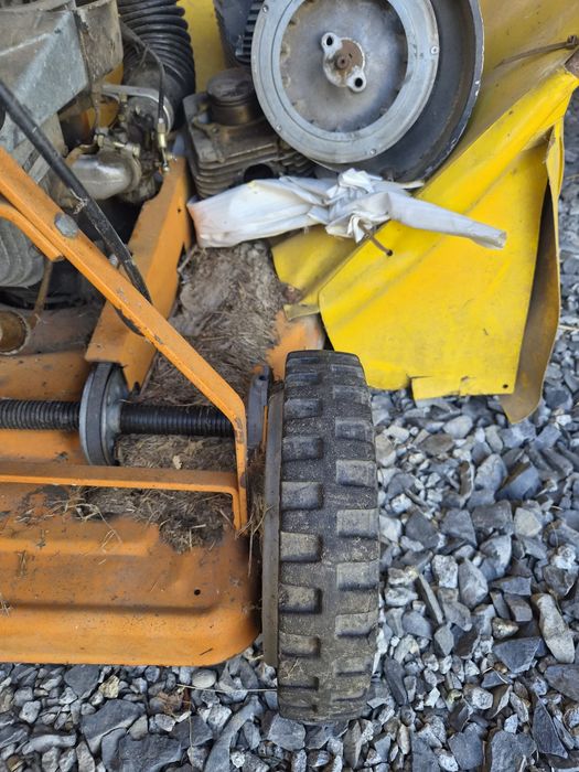 AS Motor 26 kosiarka do wysokiej trawy karczownica