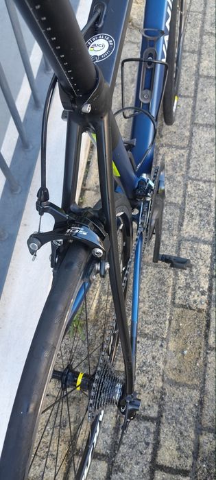 Bicicleta Van Rysel 900AF 105