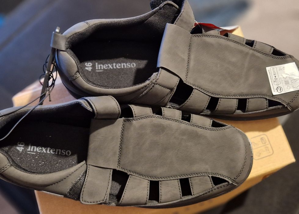 Sandálias novos n 46 pele