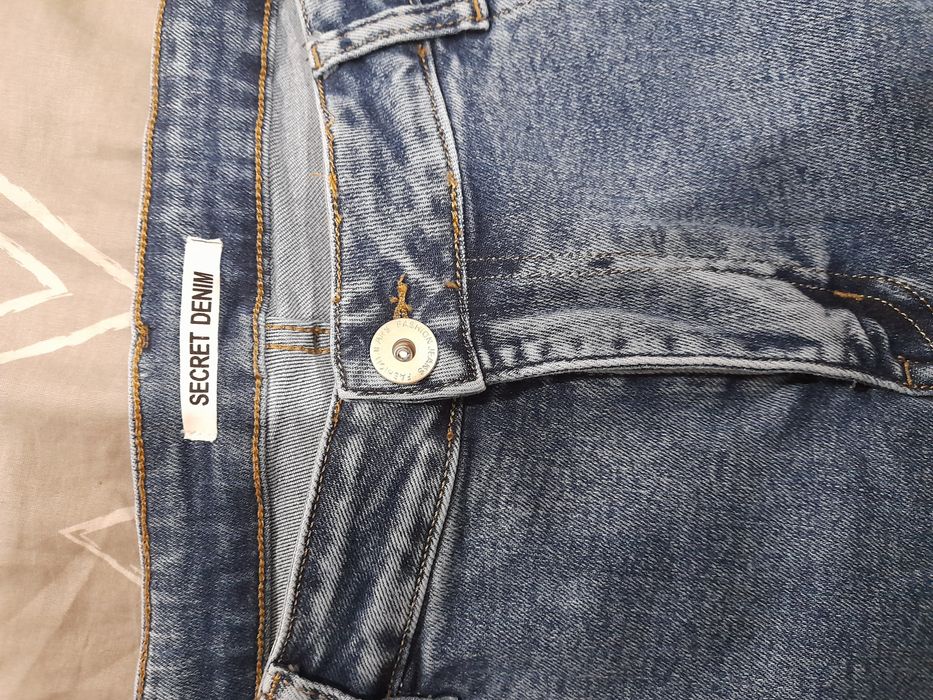 Jeansy rozm 48 nowe