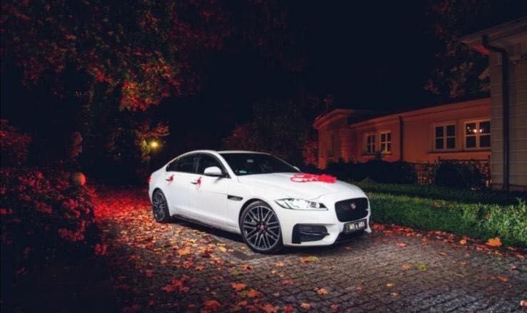 Auto do ślubu Jaguar XF R-Sport biały