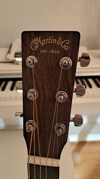 Guitarra Martin 000-10E