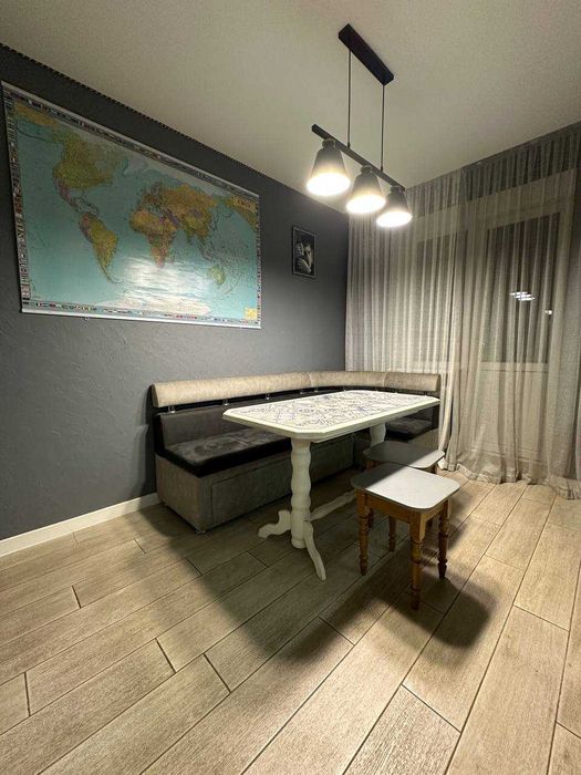 Світла квартира з гардеробною, технікою та ремонтом! OS