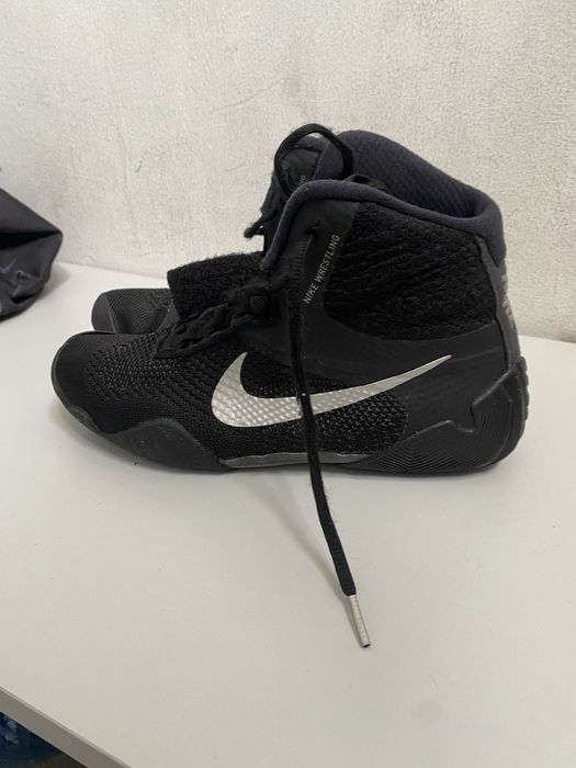 Продам борцовки nike tawa 43 размер