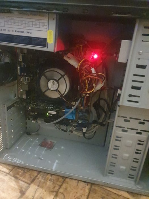 PC Gaming i5 barato | Placa gráfica AMD