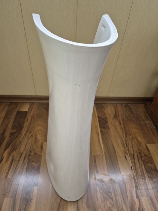 П"єдестал/нога під раковину