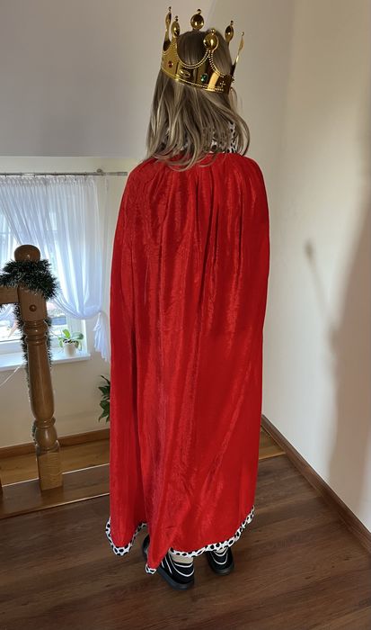 król strój balowy zestaw