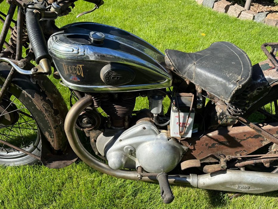 Motocykl TERROT HR 350