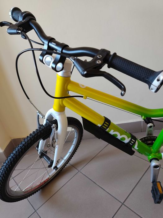 Woom 4 Atomic Neon + stopka woom i błotniki