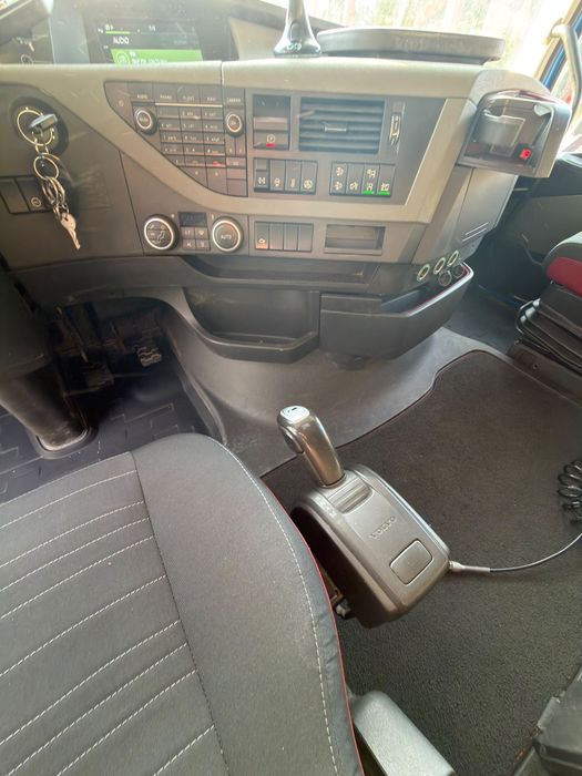 Samochód ciężarowy do drewna lasu volvo 540