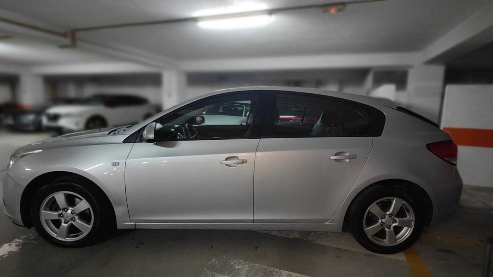 Chevrolet Cruze 1.6LT 2012