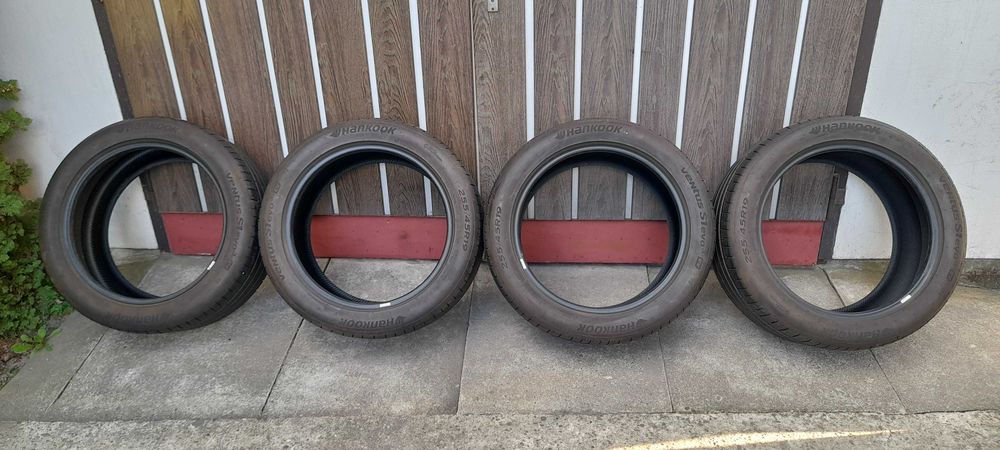 Opony letnie Hankook  255/45 R19 Y    104Y