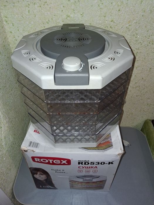 Сушка електрична для овочів, фруктів, ягід