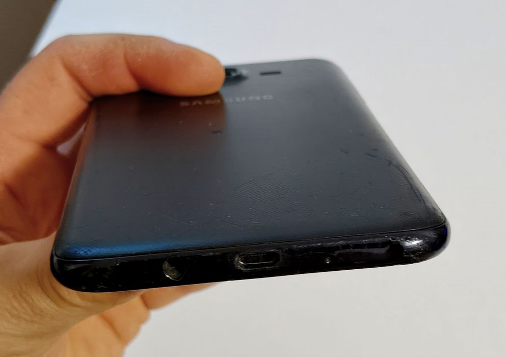 Samsung Galaxy J7 Nxt