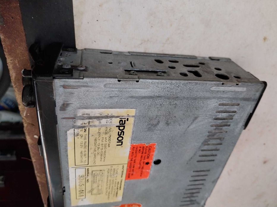 Rádio para automóvel, Tapson, com leitor de cassetes