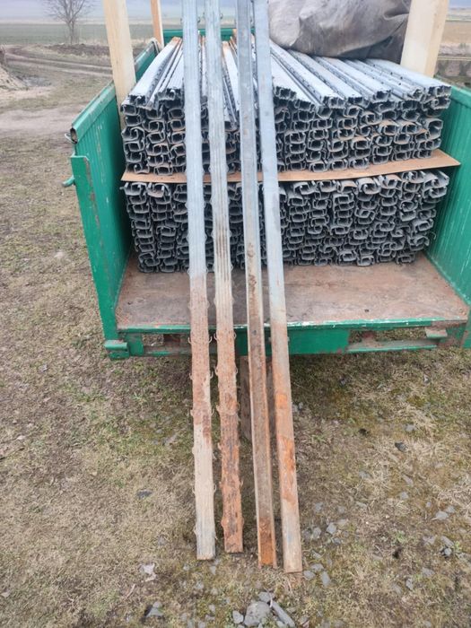 Słupki do malin, winogron, ogrodzeń