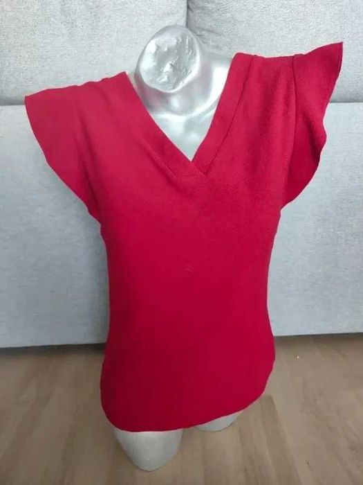 Blusa Vermelha Shop One com Decote em V e Mangas de Folhos Tamanho S