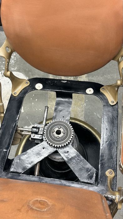 Cadeira de barbeiro Pessoa Lisboa