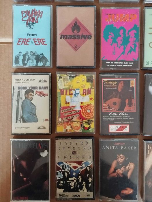 Várias Cassetes Antigas Internacionais #C03L02