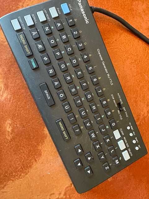 Panasonic digital AV mixer WJ-AVE5 Com gerador de caracteres WJ-TTL5
