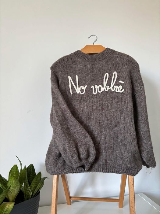 Sweterek w dwóch modelach