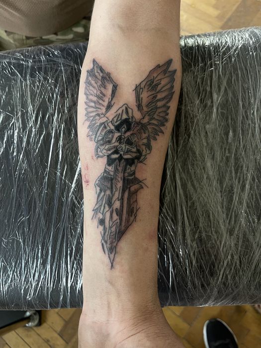 Тату модель шукаю