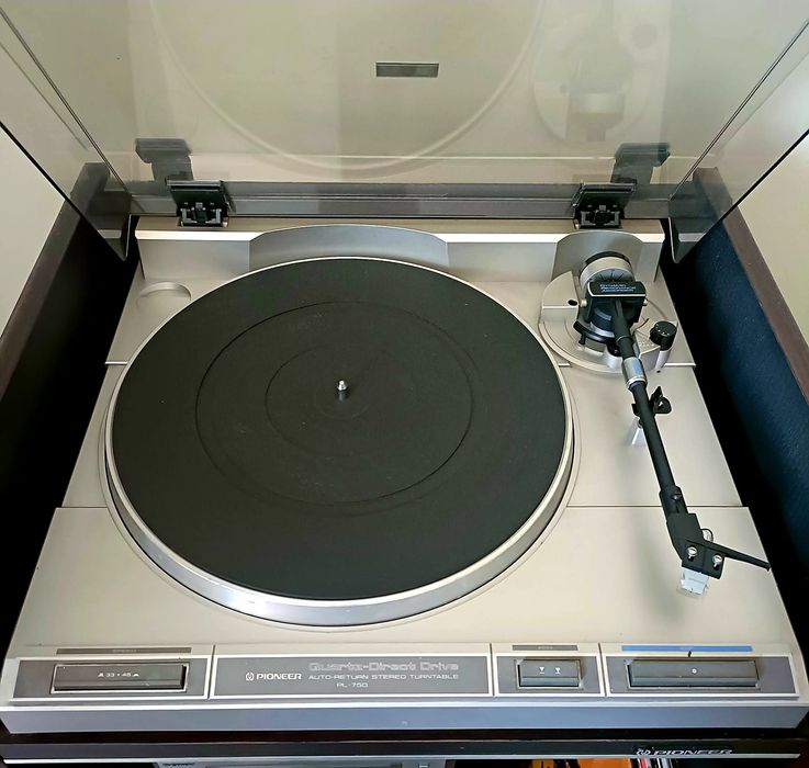 Gira-Discos Pioneer