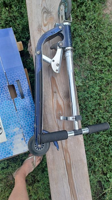 Самокат storm до 100 кг.